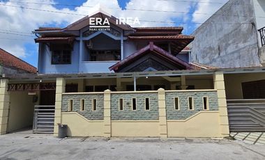 Rumah dan Kost 2 Lantai Dijual di Solo Dekat RS UNS, Assalaam Hypermarket dan Kampus UMS