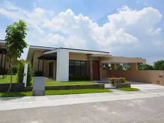 PRIVATE 3-BEDROOM FURNISHED HOUSE IN CLARK PAMPANGA FOR RENT