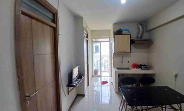Dijual : Apartemen 2BR di Grand Palm/Green Palm Residences