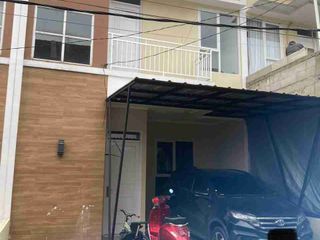 Rumah CLUSTER Second Murah bs NEGO sampe Deal 5menit Gerbang Tol Jatiasih. SHM lengkap on hand bs KPR