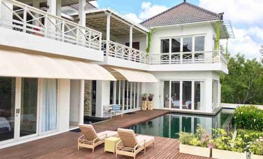 DIJUAL VILLA MEWAH ELEGAN DAN LUAS  DI LOKASI PREMIUM BALANGAN OCEAN VIEW