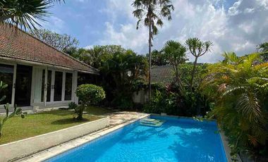 FOR SALE PRIME FREEHOLD VILLA 3BR IN UMALAS 575 sqm