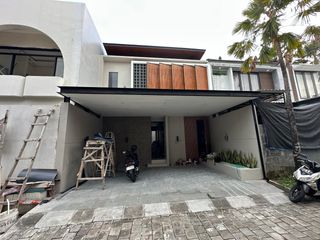 DI JUAL VILLA DI PADONAN DEKAT DENGAN CANGGU BADUNG BALI