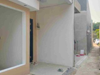 Di jual rumah baru minimalis kokoh permanen mewah dengan harga promo sedang tahap finising Lokasi pondok serut pondok kacang barat Tangerang selatan