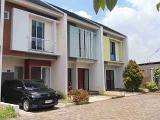 Over Rumah 2 Lantai di Pamulang Tangsel
