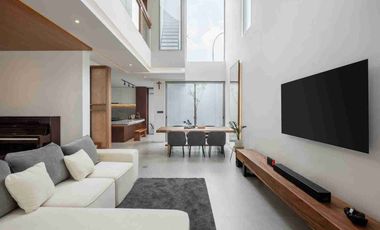 Dijual Rumah Siap Huni The Riviera at puri