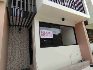 Walking distance from SM Southmall