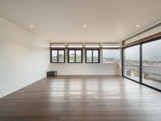 5 Bedroom House For Sale in Quezon City Brand New!