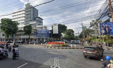 Tempat usaha di Kayutangan Heritage Malang
