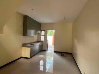 TOWNHOUSE FOR SALE IN PARAÑAQUE