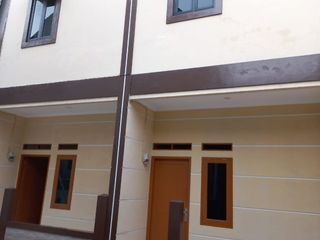 Rumah 2 Lantai Bangunan Mewah Sektor Ciledug