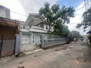 Jual Rumah LELANG Murah Nyaman 2 lantai SHM di Jl Kembar Timur  lll, Bandung