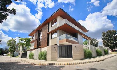 Tivoli Royale House and Lot For Sale at Quezon City