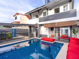 Villa Mewah Full Furnished Kawasan Elite Pecatu Indah Resort