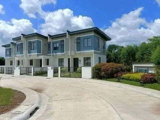 FOR SALE ! Pre Selling Townhouse  in Brgy Vista Alegre Bacolod City-AP
