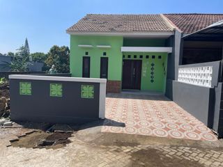 Rumah Baru Siap Huni Lokasi Tlekung Batu Malang
