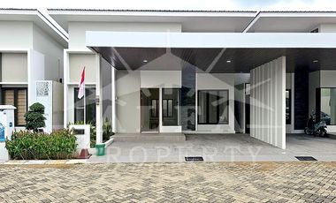 Turun Harga! Rumah Baru Minimalis Tengah Kota, Siap Huni & Murah!