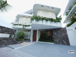 Luxury Fully Furnished House For Sale In Kuta, Badung Area