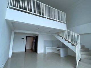 Dijual Small Office Home Office 2 Lantai SOHO Podomoro City Super Strategis akses ke Mall Central Park