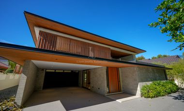 Prime Ayala Alabang Modern Home Along Major Road Near Zobel