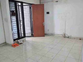 Dijual Rumah 2 lantai Di Duta Garden (cluster beverly), Tangerang.
