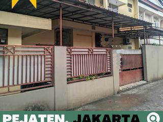 Rumah Kost Aktif dijual Murah, 2 Lantai, Pejaten, Jakarta Selatan, 19 Kamar