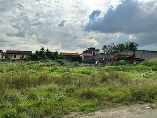 2,326 sqm Commercial Lot for Sale in Palingon Tipas Taguig City Accessible to 40-Footer Trucks