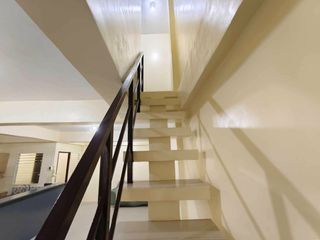 2 STOREY HOUSE FOR RENT