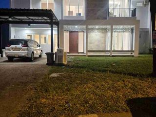 Dijual Rumah  Siap Huni Di Alam Sutera Cluster Aruna