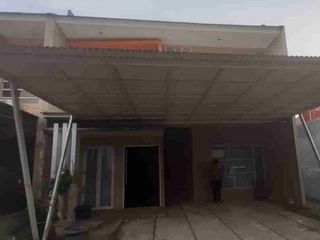 RUMAH DEPOK CLUSTER CARINGIN BANGUNAN BAGUS HARGA MIRING 2 LANTAI LOKASI NYAMAN STRATRGIS