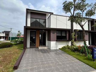 Rumah dekat stasiun KRL