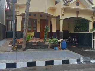 di sewakan rumah di peshona khayangan depok