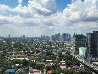 For Sale/ For Lease: Office space in Glaston Tower Ortigas East with parking
