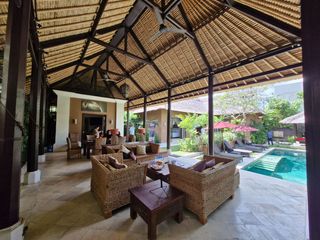 Serene 3BR Villa in Pererenan with big garden and Gated complex