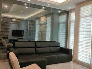 Amerika Latin 10x18 - Furnished - Siap Huni.