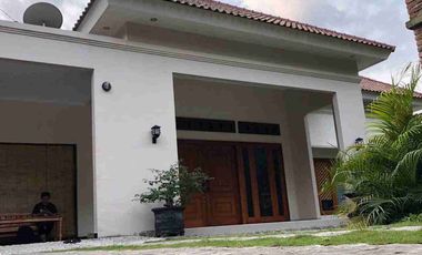 Dijual Rumah Semi Villa Ngawi Jawa Timur