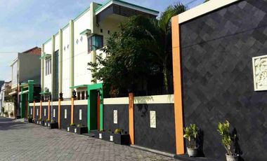 Dijual Rumah Karangasem Laweyan Solo Kolam Renang