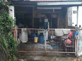 DIJUAL SANGAT MURAH RUMAH DIHITUNG HARGA TANAH SAJA DI GRIYA DADAP TANGERANG