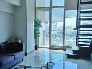 Condo for rent in Cebu Bus. Park, Loft type with balcony
