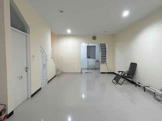Dijual Rumah Siap Huni di Taman Kopo Indah 5 Cluster Pinewood Bandung lantai Istimewa TKI V