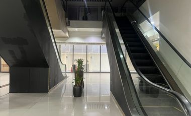 For Sale 173.31 sqm Commercial Space in Laureano Di Trevi Towers Tower 3, Chino Roces Ave., Brgy. Pio Del Pilar, Makati City