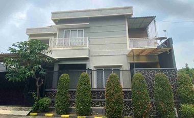 Dijual Rumah Nyaman , Siap Huni full Furnished di Sawangan Depok
