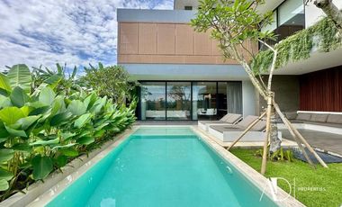 FREEHOLD | ULTRA-MODERN 4-BEDROOM LUXURY VILLA IN BERAWA, CANGGU