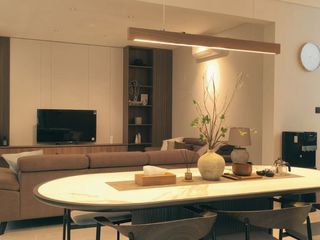Rumah mewah karya arsitek terkenal di kota baru parahyangan full furnished dengan material terbaik