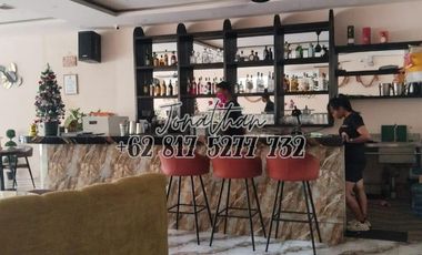 Over Kontrak Restoran dan Bar Lengkap di Jl. Raya Nusa Dua Surrounded by 5 Star Hotel Bali