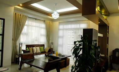 Furnished house in one of Baguio's Peaceful and cool weather beighborhood