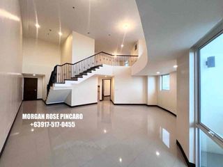 2BR Penthouse Loft w/ Balcony | East Skyline Panoramic View | Venice Residences, Taguig