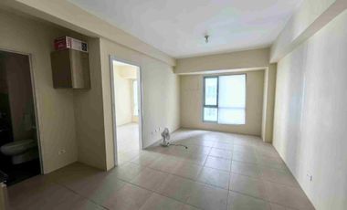Good buy: New 1 Bedroom with Parking in Tower 3 of Avida Towers Asten along Yakal Street in Makati City