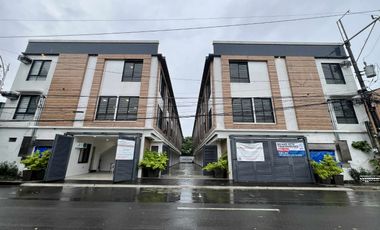 FOR SALE: Townhouse in West Fairview