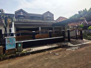 Dijual Rumah Siap Huni dalam Kompleks  yang Nyaman & Asri, Taman Permata Cikunir Bekasi